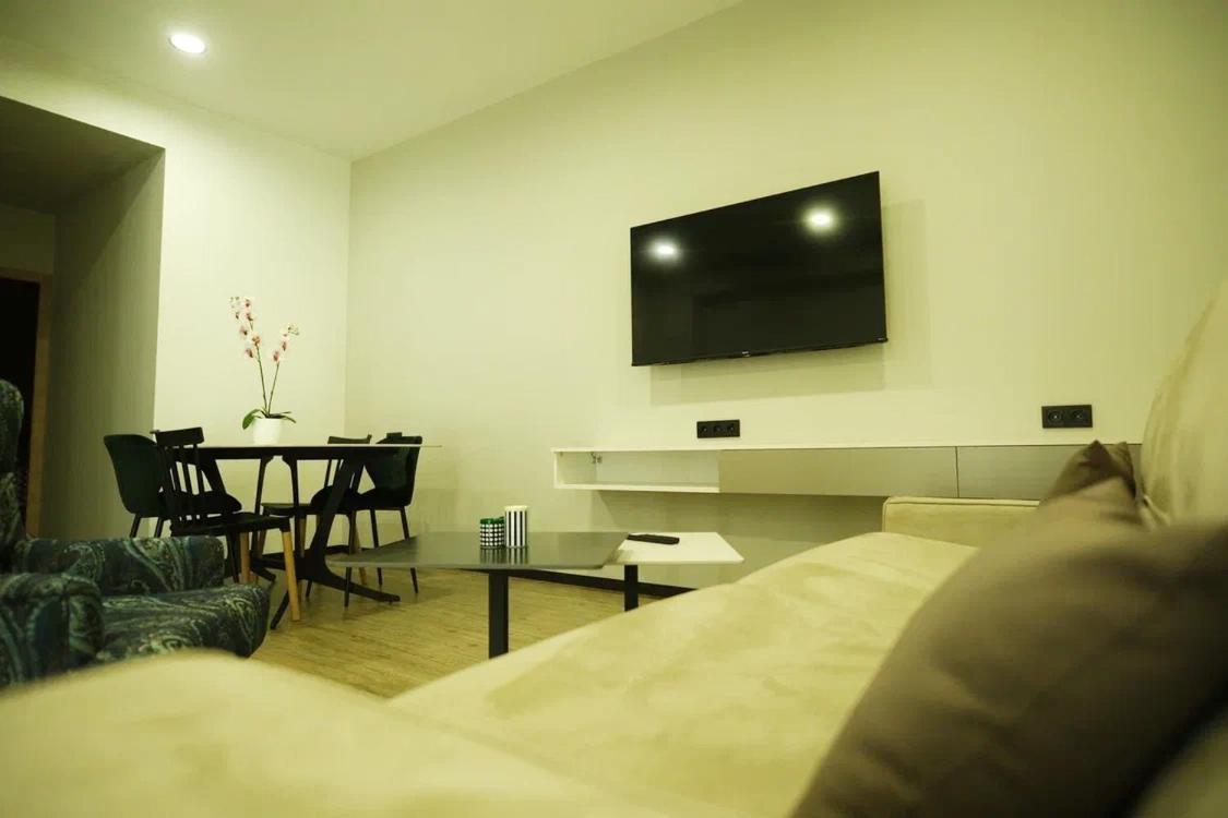 4Guest Hotel Ереван Екстериор снимка