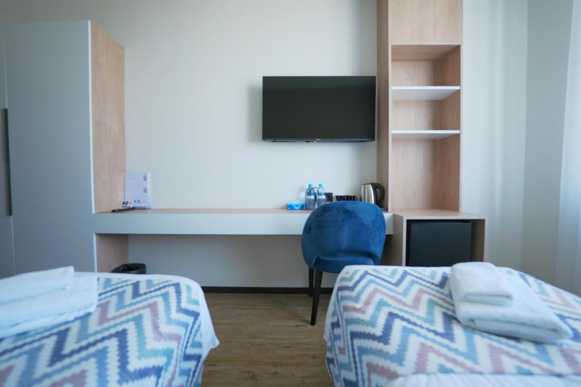 4Guest Hotel Ереван Екстериор снимка