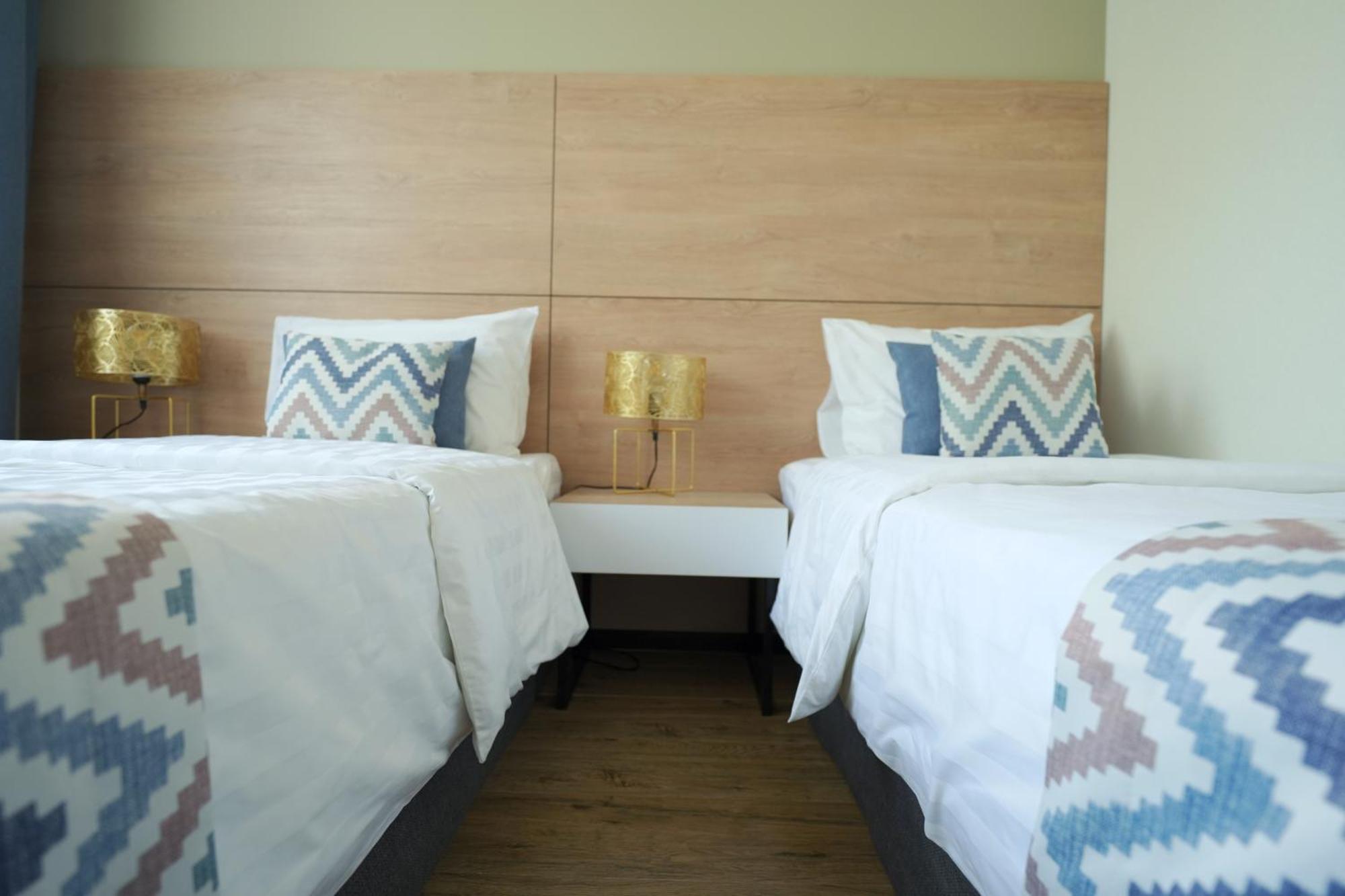4Guest Hotel Ереван Екстериор снимка