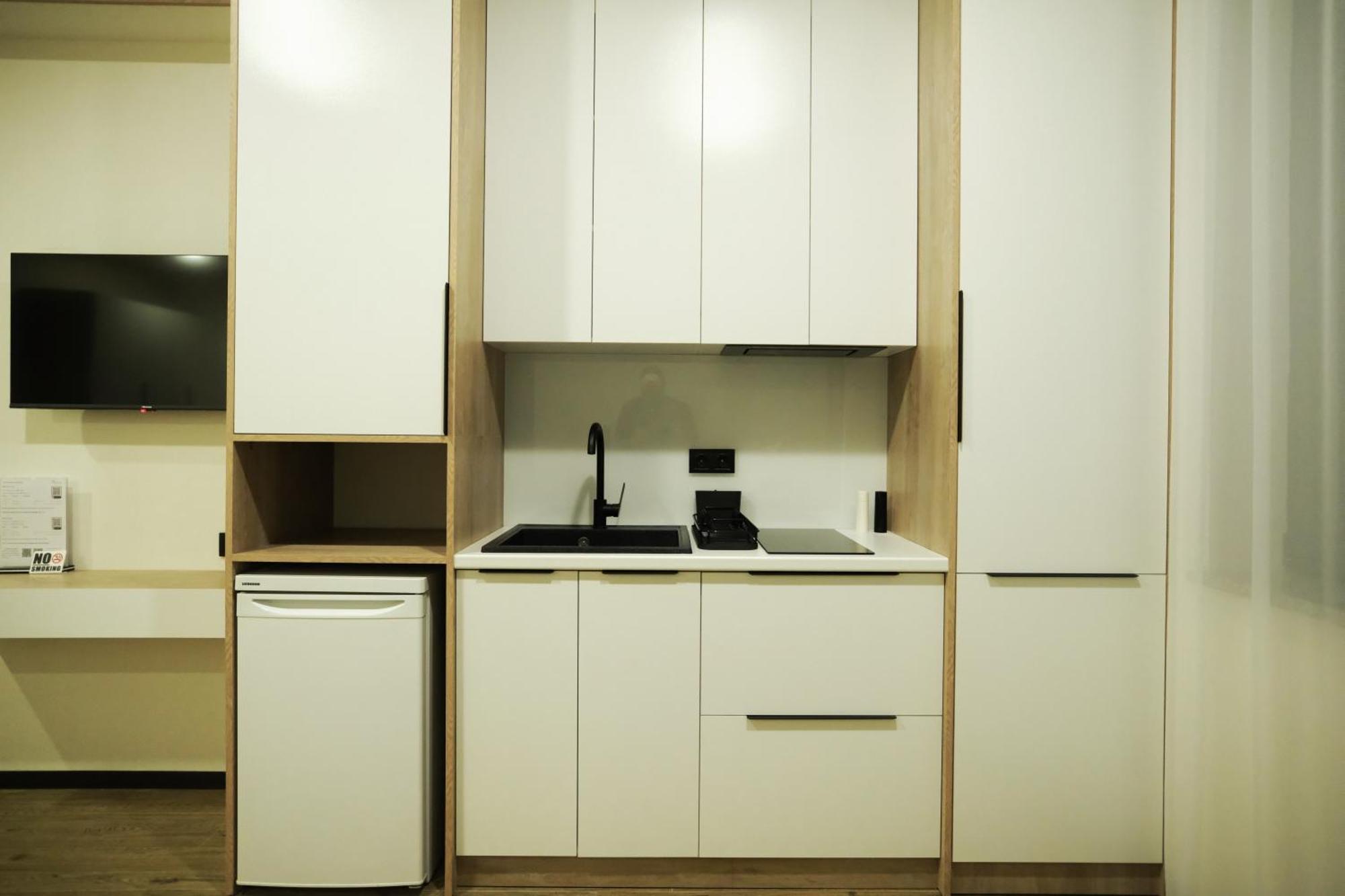 4Guest Hotel Ереван Екстериор снимка