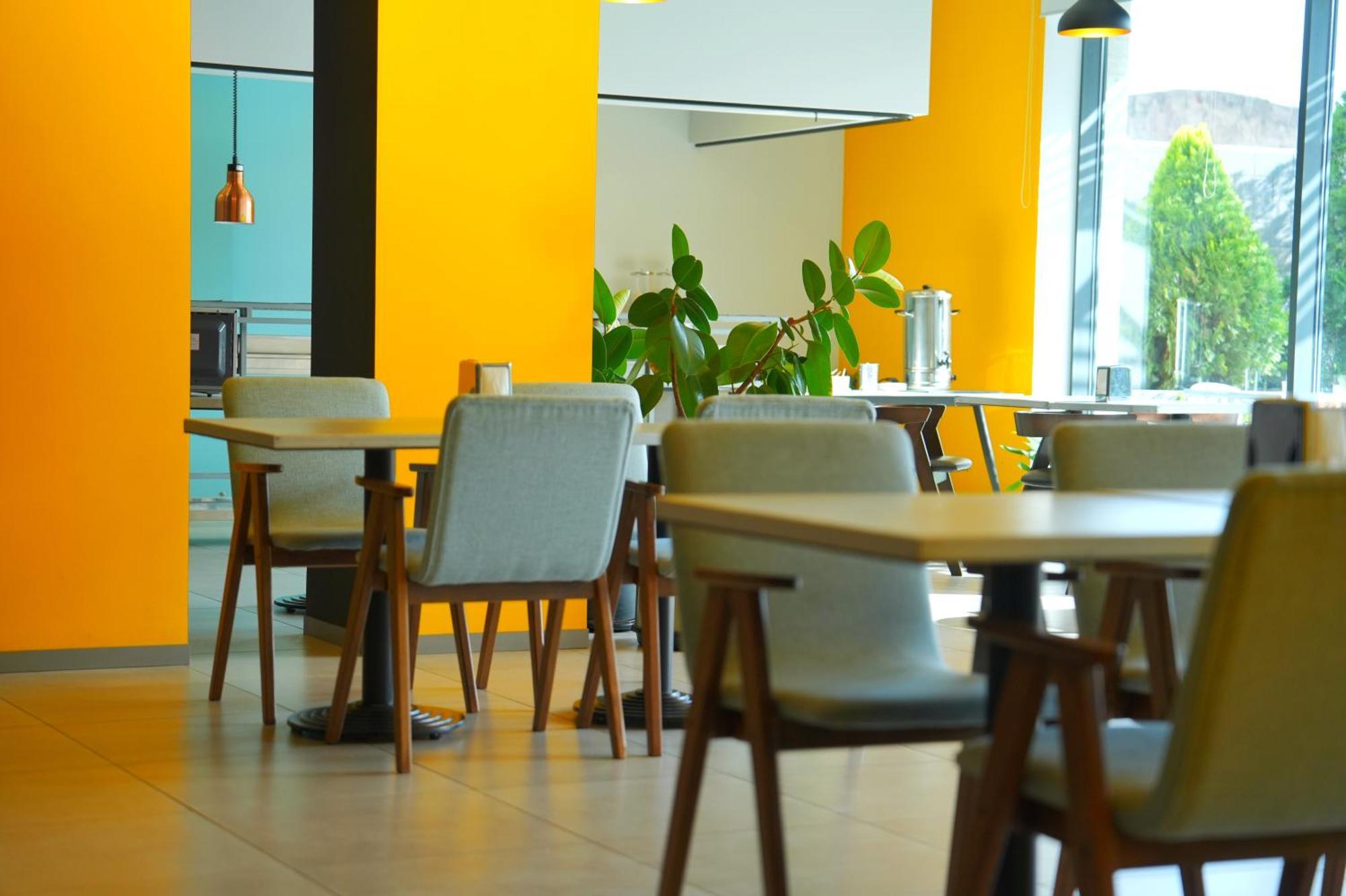 4Guest Hotel Ереван Екстериор снимка