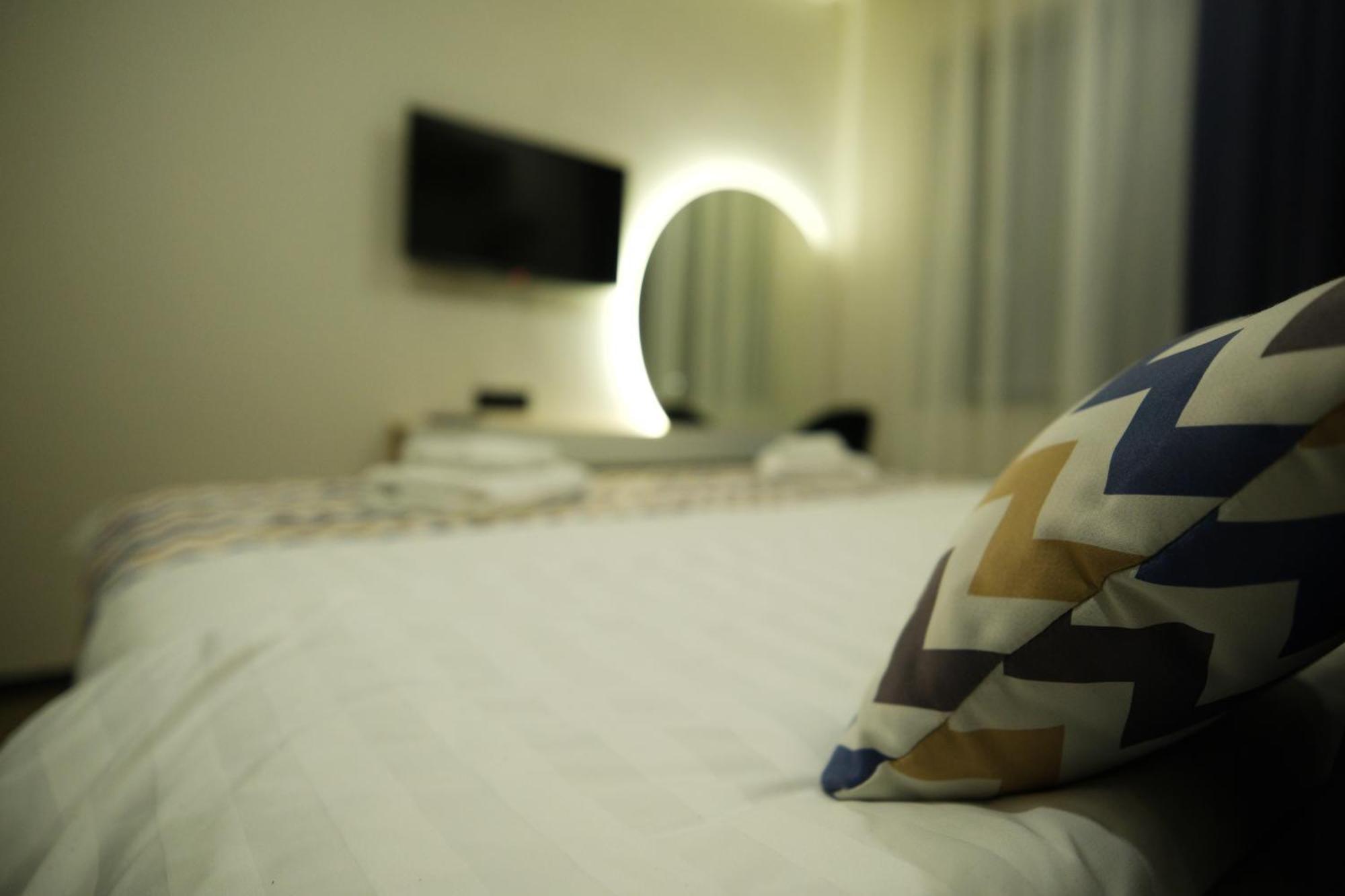 4Guest Hotel Ереван Екстериор снимка