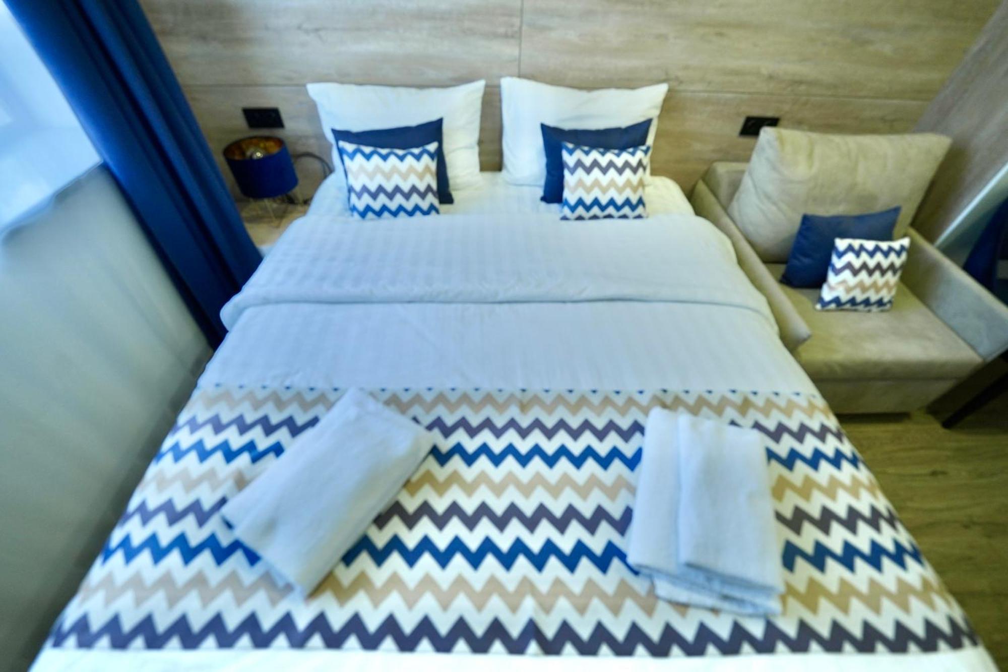 4Guest Hotel Ереван Екстериор снимка
