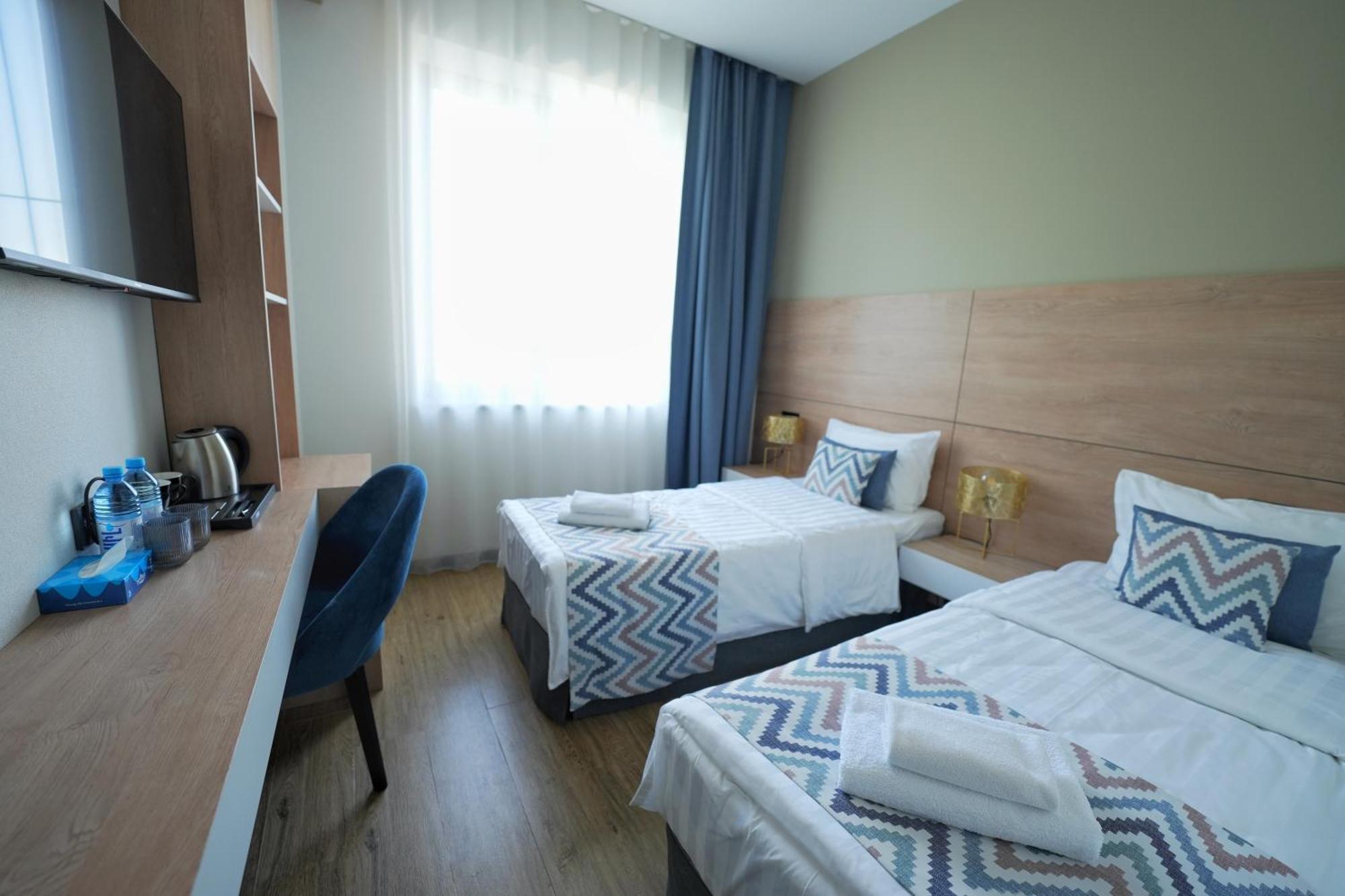 4Guest Hotel Ереван Екстериор снимка